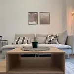 Joud\'S Apartment